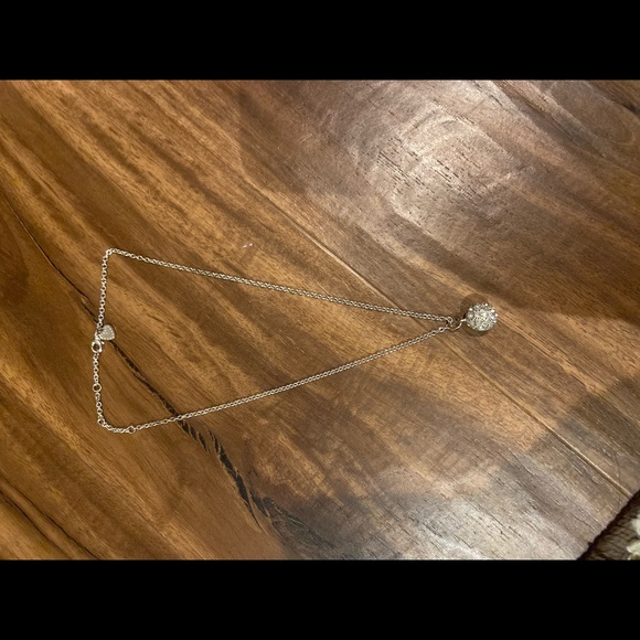 Stella & Dot Necklace with charms - Picture 3 of 7